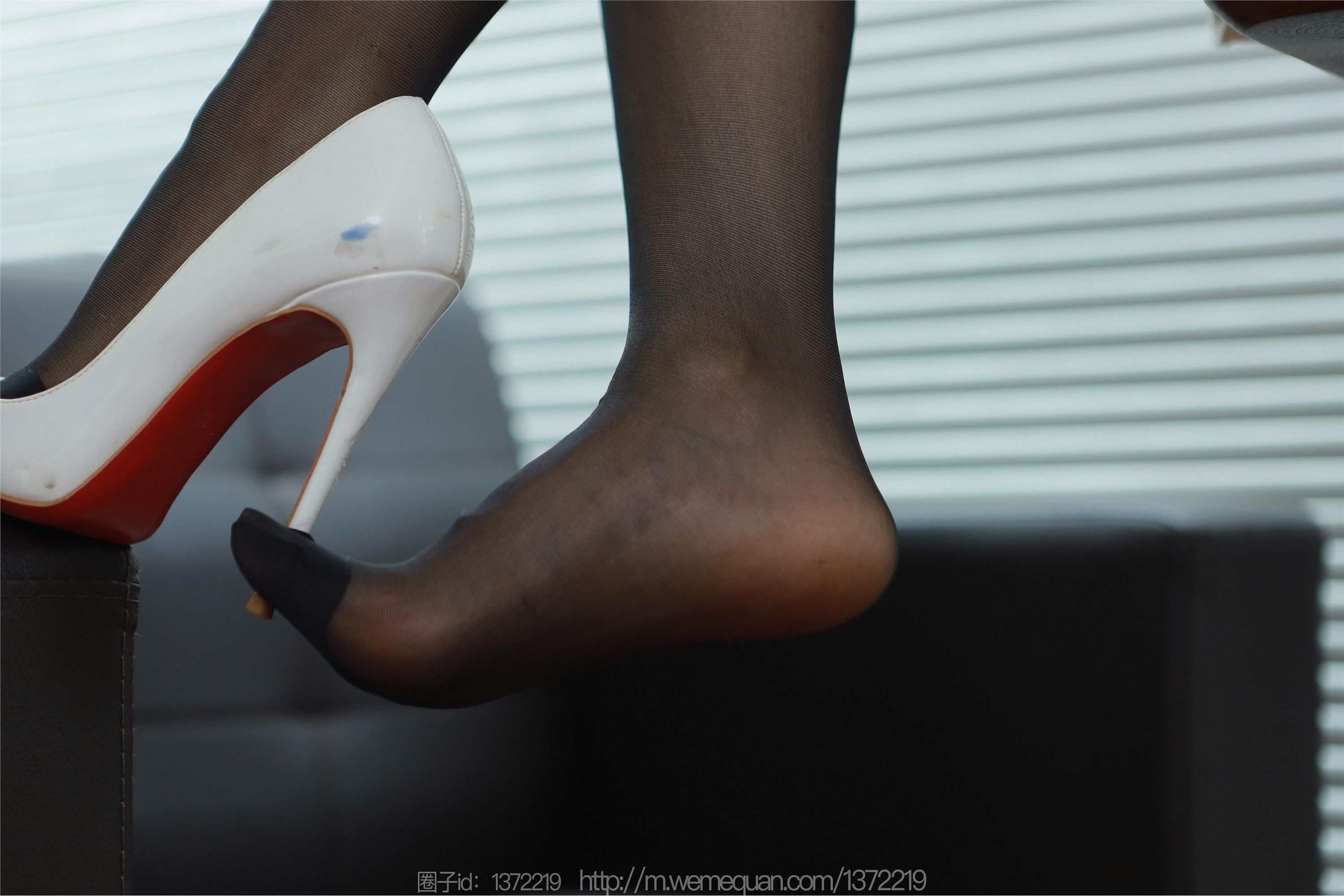 IESS异思趣向  2023.10.02 丝享家 1548 美子《迷人白色》